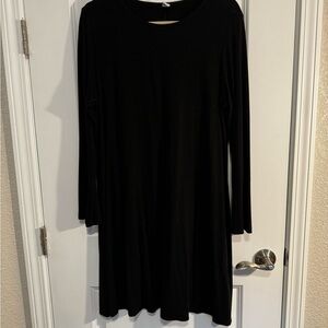 Old Navy Classic Black Long Sleeve Dress